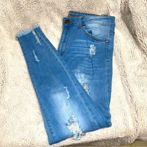 Women’s blue jeans!